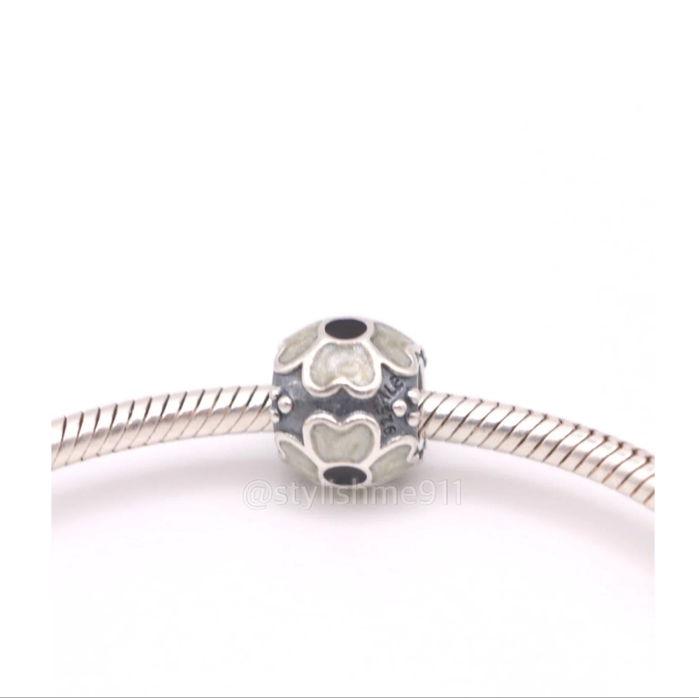 PANDORA Sterling Silver Gray & Black Enamel Daisy Charm